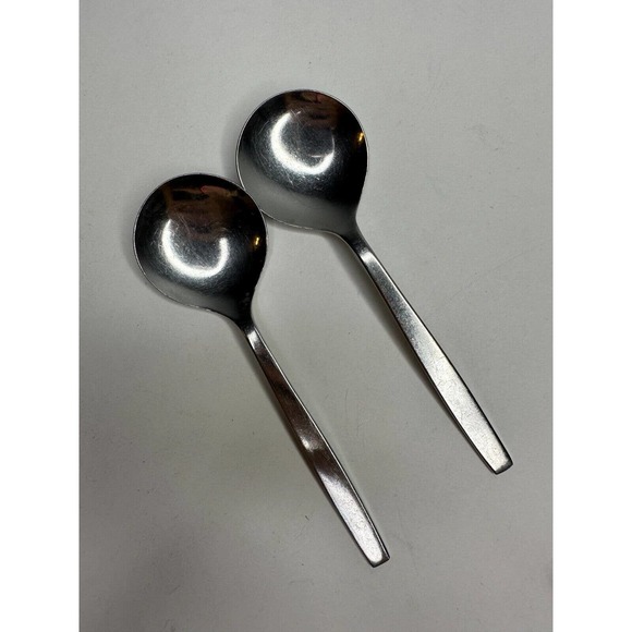 Viners of Sheffield England Stainless Flatware Set 2 Soup Spoons - Picture 1 of 5